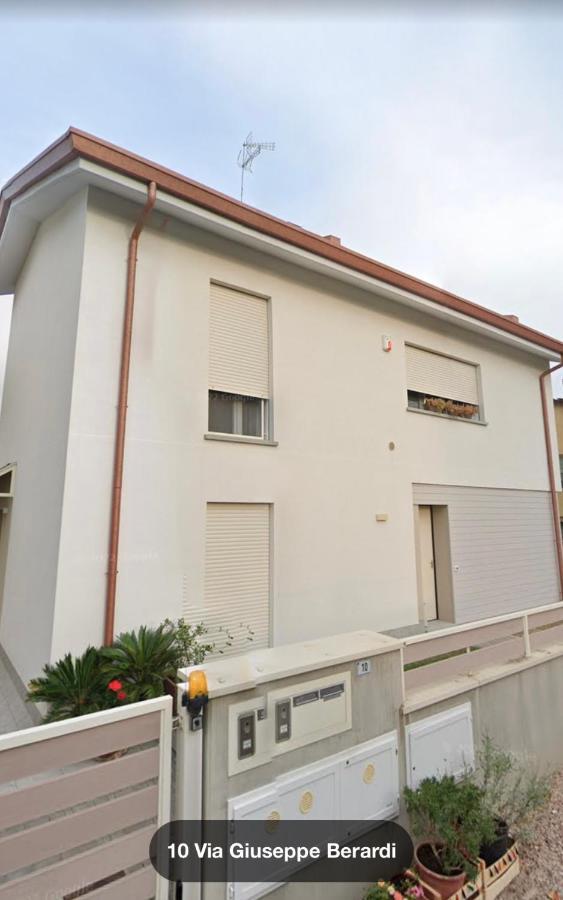 Aurelia Apartment Rávena Exterior foto
